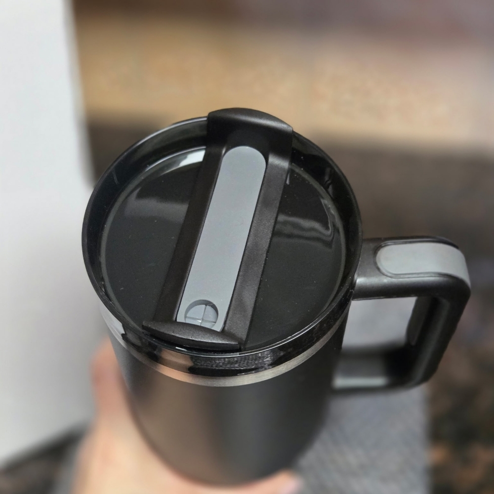 40 oz Insulated Tumbler with Handle & Straw | Stanley-Style | BPA Free - Picture 4 of 7